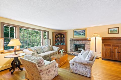 526 Franklin St, Reading, MA 01867 photo 7