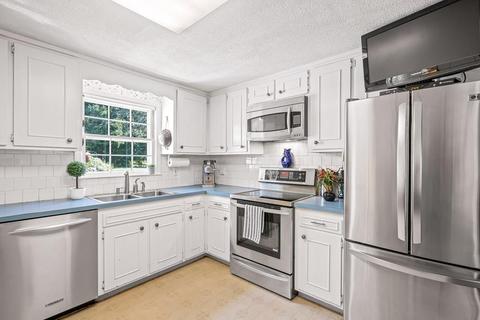 526 Franklin St, Reading, MA 01867 photo 19
