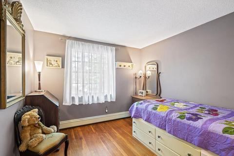 526 Franklin St, Reading, MA 01867 photo 25