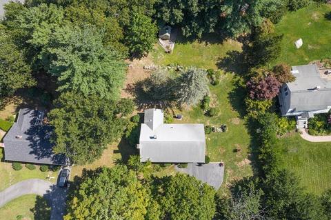 526 Franklin St, Reading, MA 01867 photo 37