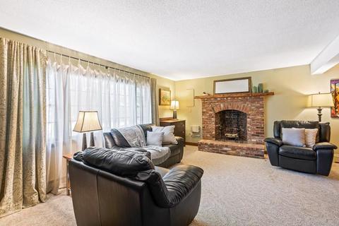 526 Franklin St, Reading, MA 01867 photo 30