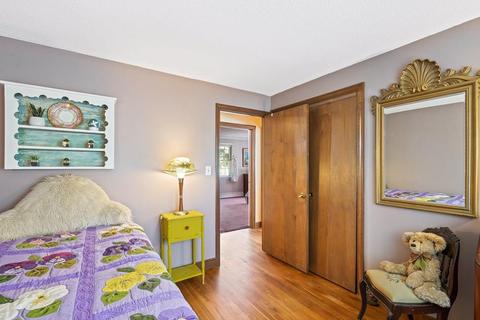 526 Franklin St, Reading, MA 01867 photo 26