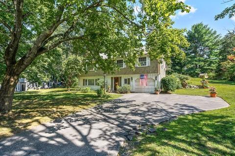 526 Franklin St, Reading, MA 01867 photo 36