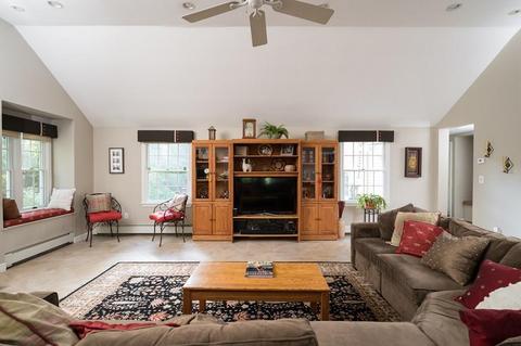 92 High Rock St, Needham, MA 02492 photo 9