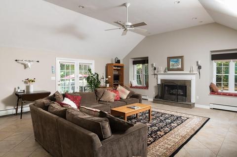 92 High Rock St, Needham, MA 02492 photo 8