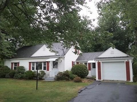 24 Acrebrook Rd, Springfield, MA 01129 photo 2