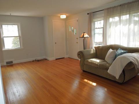 24 Acrebrook Rd, Springfield, MA 01129 photo 5