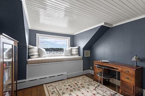 10 Gregory St, Marblehead, MA 01945 photo 24