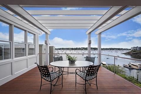 10 Gregory St, Marblehead, MA 01945 photo 6