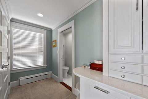 10 Gregory St, Marblehead, MA 01945 photo 21