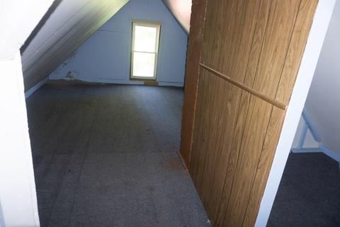 23 Hilton St, Chicopee, MA 01020 photo 27
