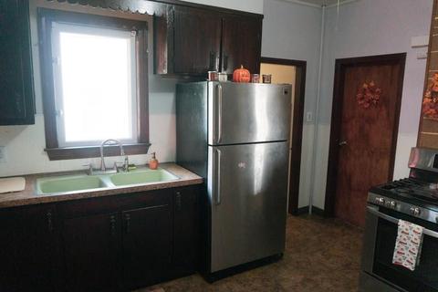 23 Hilton St, Chicopee, MA 01020 photo 10