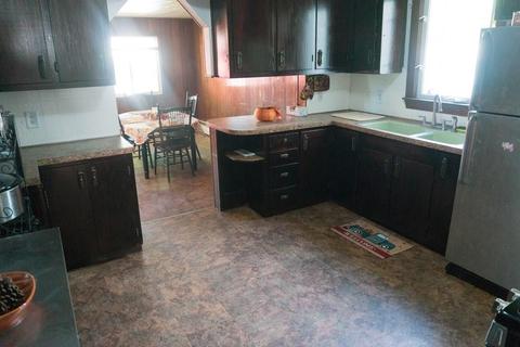 23 Hilton St, Chicopee, MA 01020 photo 11