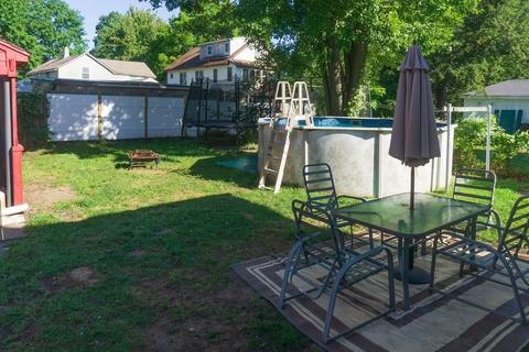 23 Hilton St, Chicopee, MA 01020 photo 4