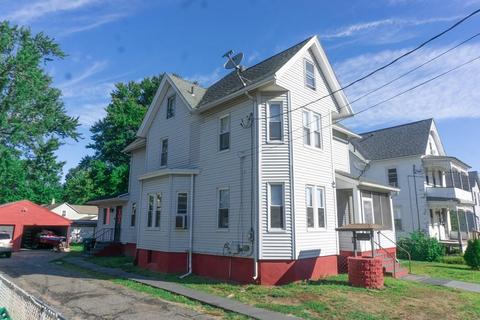 23 Hilton St, Chicopee, MA 01020 photo 2