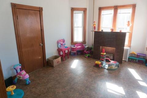 23 Hilton St, Chicopee, MA 01020 photo 16