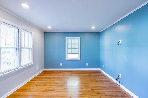 38 Hatch St, Springfield, MA 01129 photo 8
