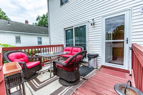 15 Barber St, Springfield, MA 01109 photo 25