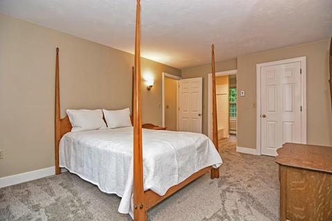 59 South St, Upton, MA 01568 photo 21