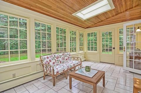 59 South St, Upton, MA 01568 photo 11