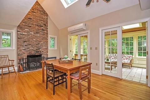 59 South St, Upton, MA 01568 photo 7