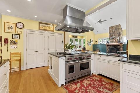 26 Leonard St, Gloucester, MA 01930 photo 11