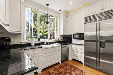 26 Leonard St, Gloucester, MA 01930 photo 12