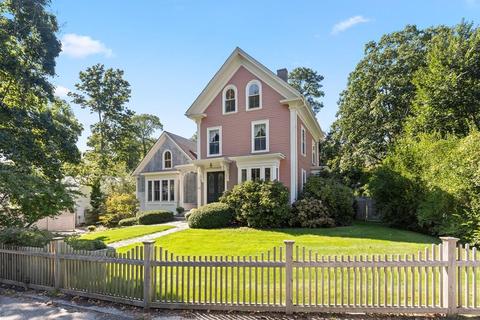 26 Leonard St, Gloucester, MA 01930 photo 1