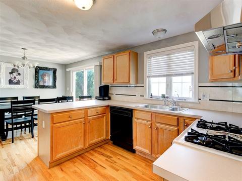 9 Hyde St #B, Danvers, MA 01923 photo 10