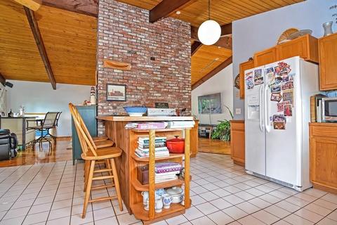 17 Apple St, Gloucester, MA 01930 photo 12