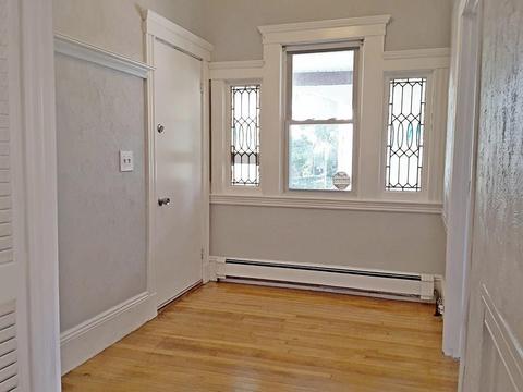 12 Bailey St, Somerville, MA 02144 photo 5