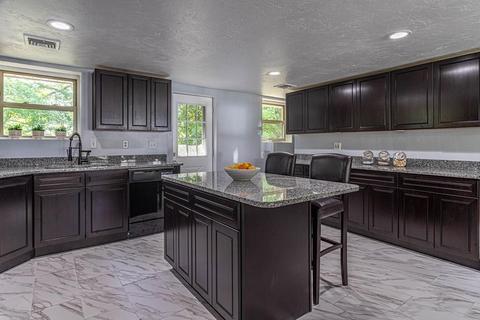 35 Longedge Rd, Clinton, MA 01510 photo 4