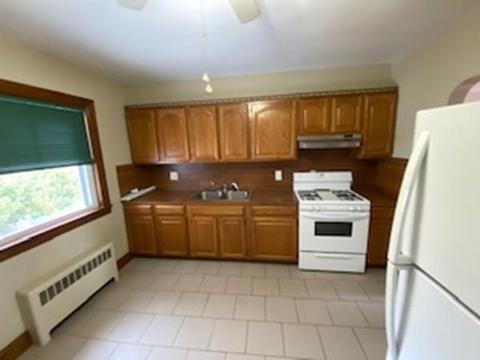 10 Emery St, Fall River, MA 02724 photo 12