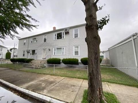 10 Emery St, Fall River, MA 02724 photo 1