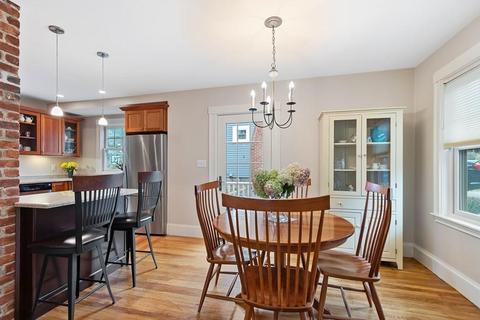 44 Sutherland, Arlington, MA 02476 photo 7