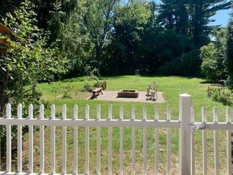 2085 Wilbraham Rd, Springfield, MA 01129 photo 4