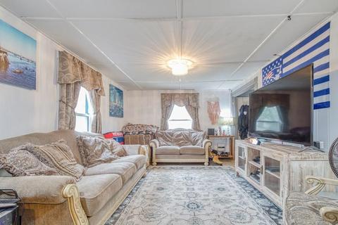 7 Sheldon St, Lynn, MA 01902 photo 2