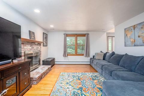 128 Kendall Hill Rd, Sterling, MA 01564 photo 4
