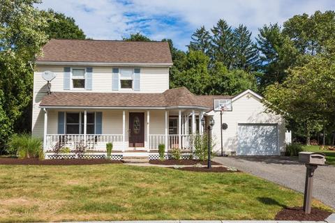 45 Winterset Dr, Springfield, MA 01129 photo 1