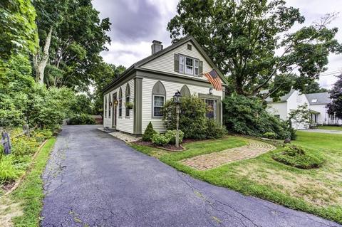 12 Pleasant, Upton, MA 01568 photo 2