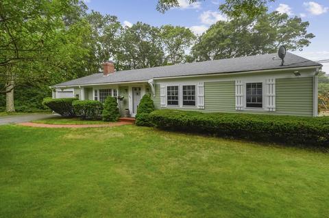 89 Whip-o-will Dr, Barnstable, MA 02601 photo 3