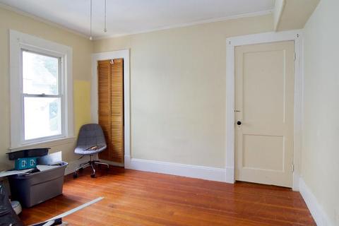166 Euclid Ave, Springfield, MA 01108 photo 30
