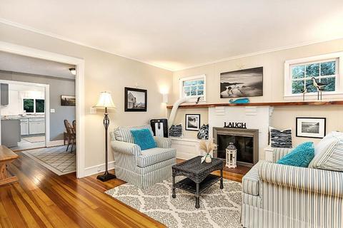 46 Highland St, Barnstable, MA 02601 photo 10
