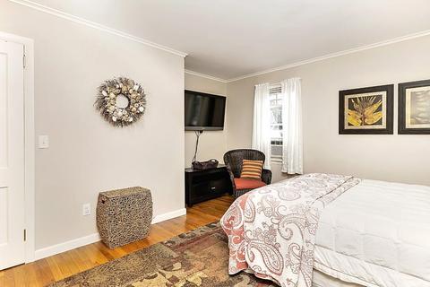 46 Highland St, Barnstable, MA 02601 photo 27