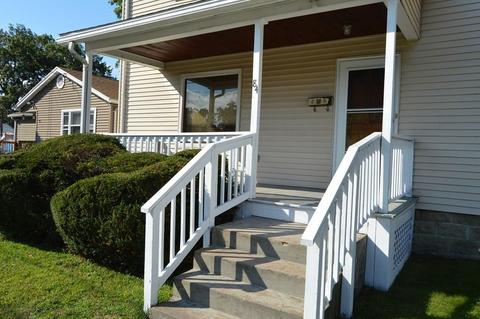 84 Upland St, Springfield, MA 01104 photo 2