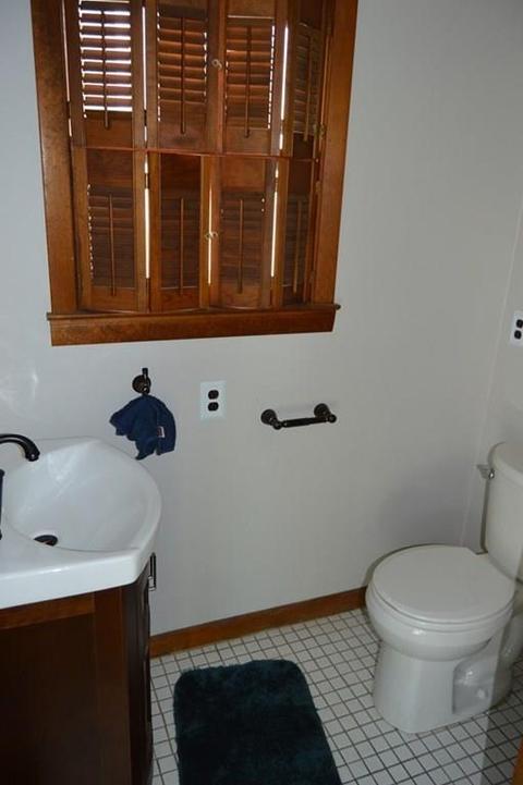 84 Upland St, Springfield, MA 01104 photo 10