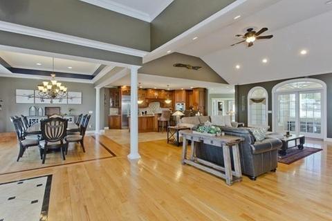 148 Cislak Dr, Ludlow, MA 01056 photo 6