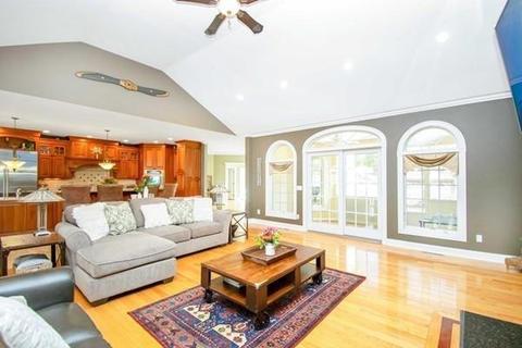 148 Cislak Dr, Ludlow, MA 01056 photo 3