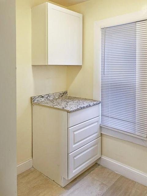 95 Westminster, Springfield, MA 01108 photo 14
