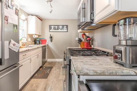 50 Simon St, Beverly, MA 01915 photo 11